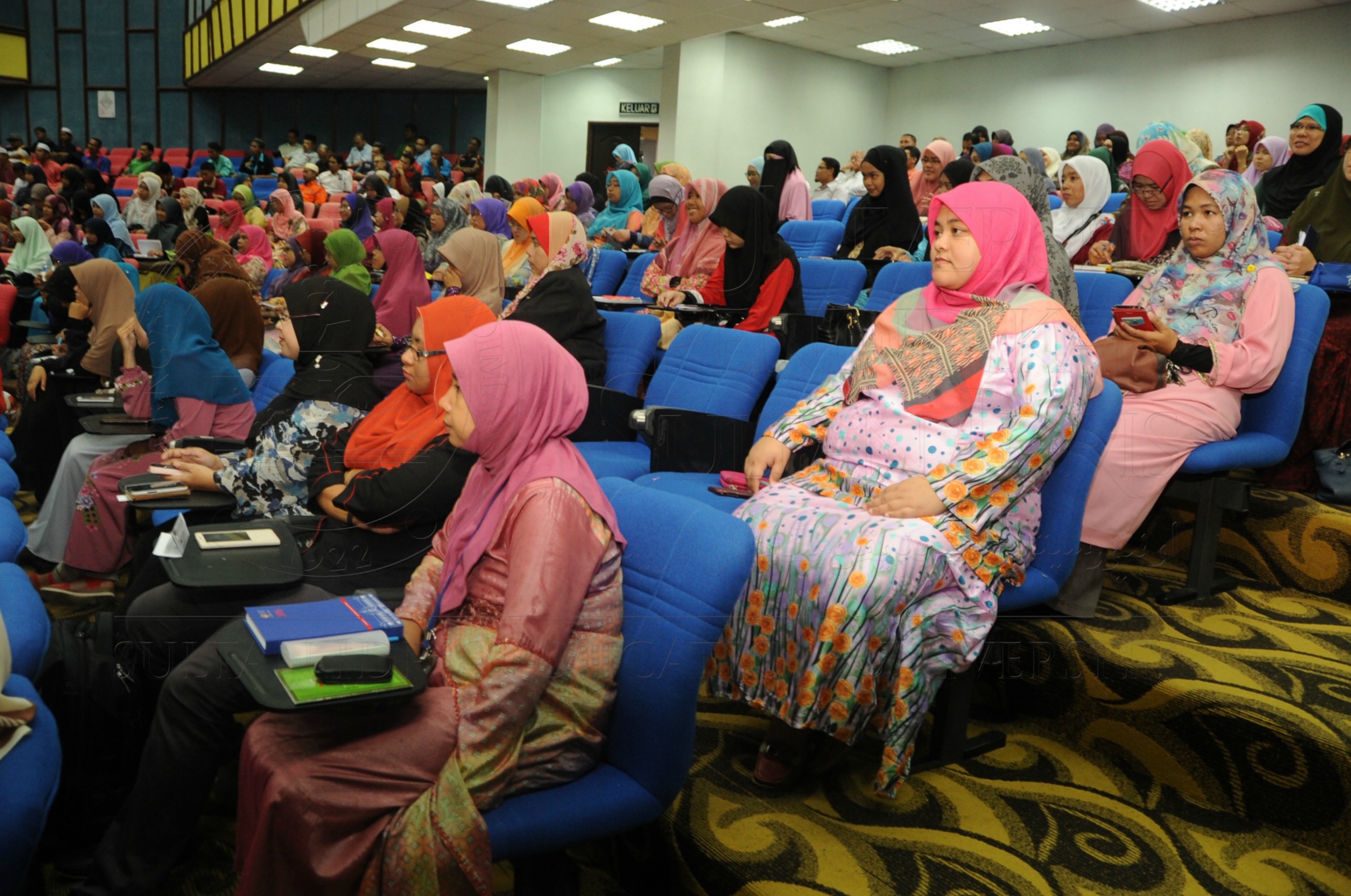 PRO 16 1 MAULIDUR HAS 7377